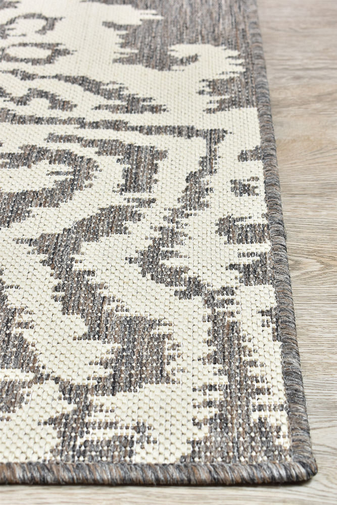 Pacific Brown Cream Rug 5605-W71E.