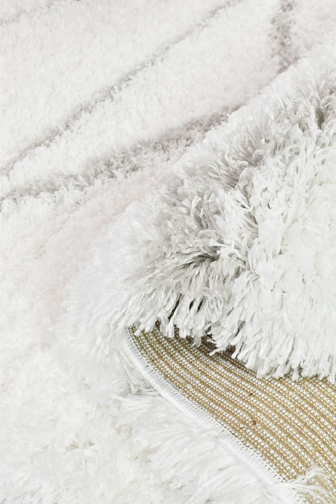 Cobi Shaggy White Rug 8741A.