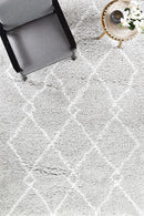 Cobi Shaggy Light Grey Rug 8744A.