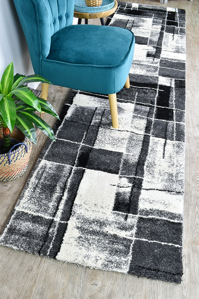 Dahlia 297 Dark Grey Black Runner.