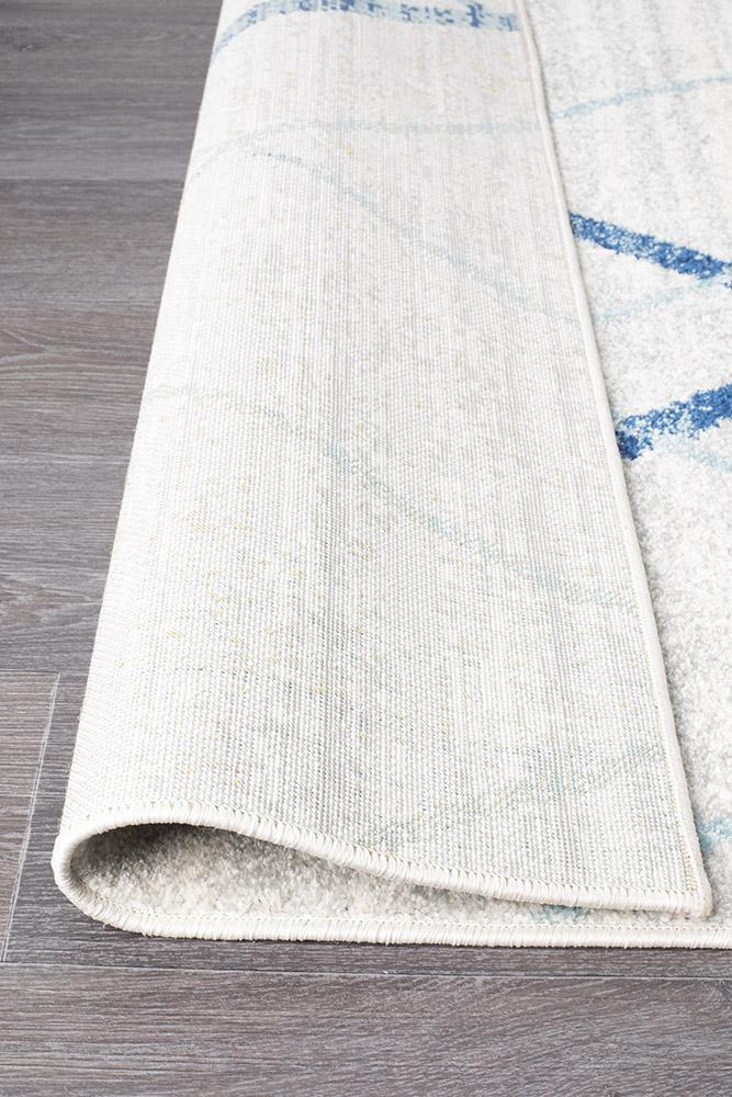 Bayview Noah White Blue Contemporary Runner Rug.