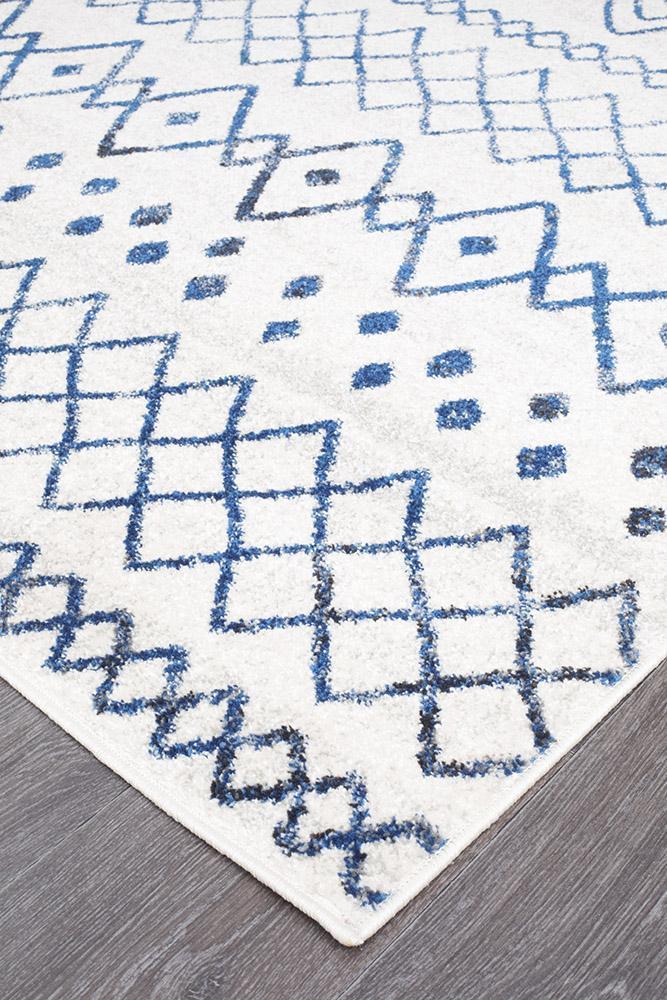 Bayview Nadia White Blue Rustic Tribal Runner Rug.