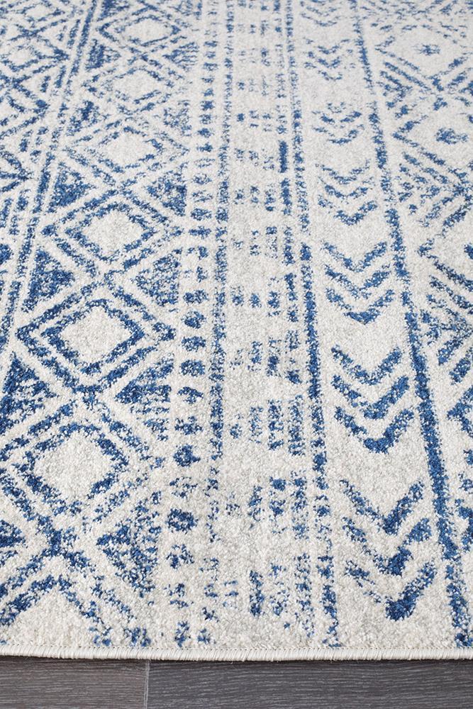 Bayview Ismail White Blue Rustic Runner Rug.