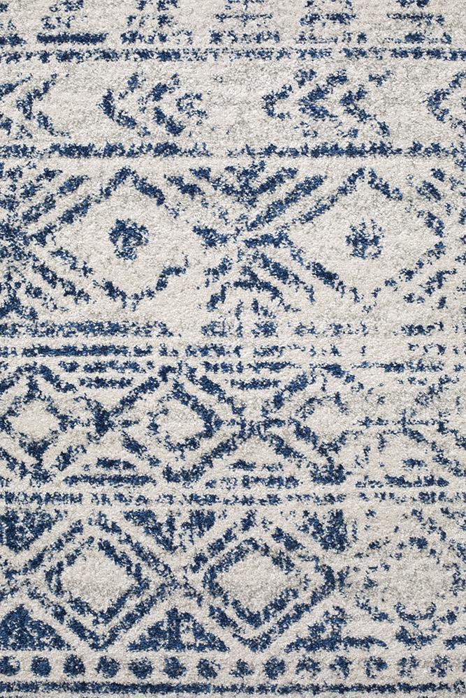 Bayview Ismail White Blue Rustic Runner Rug.