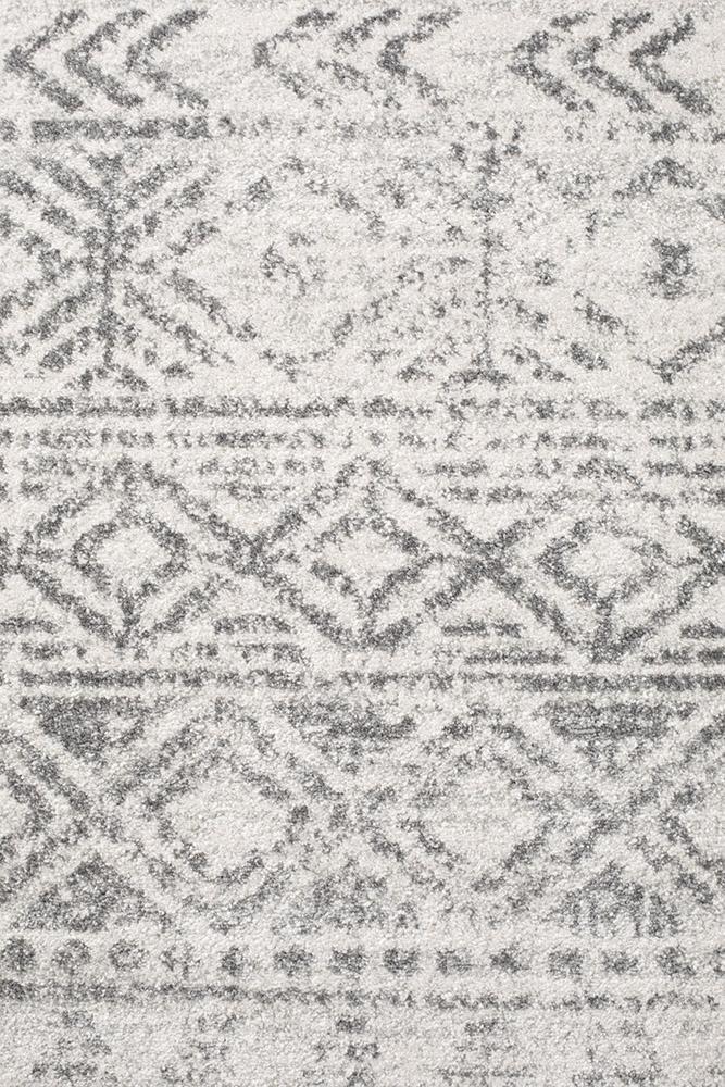 Bayview Ismail White Grey Rustic Runner Rug.