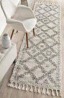 Kesar 33 Natural Runner Rug.