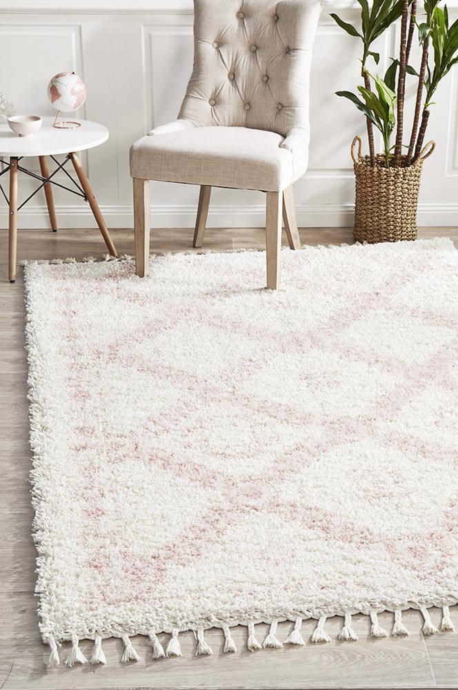 Kesar 33 Pink Rug.