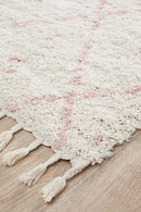Kesar 44 Pink Runner Rug.