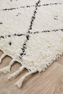 Kesar 44 White Runner Rug.
