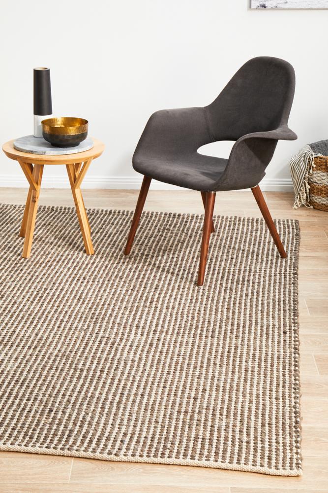 Nordicnavian 300 Brown Rug.