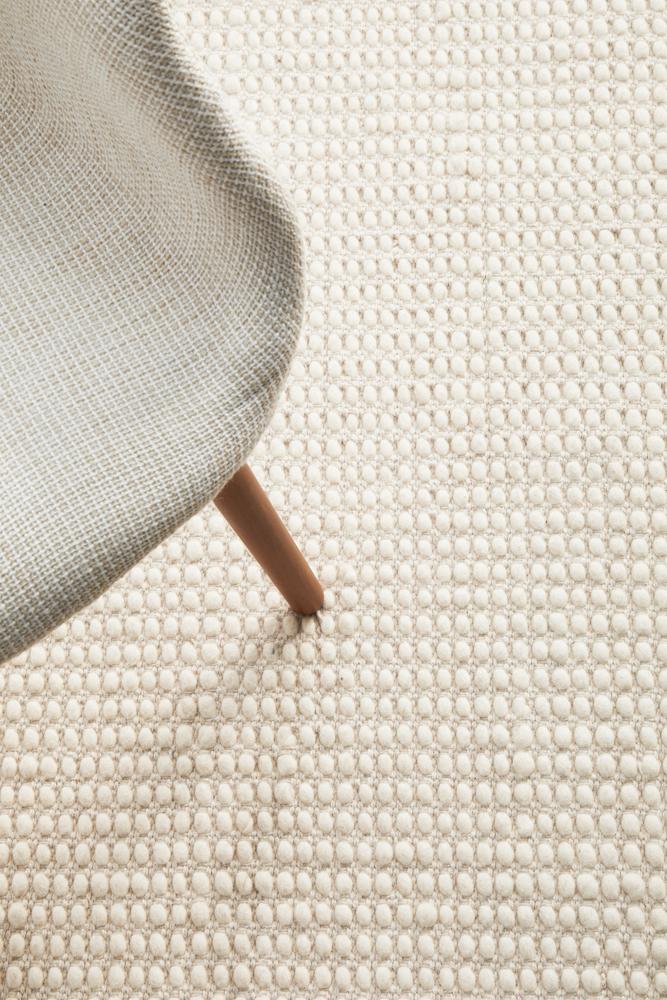 Nordicnavian 300 White Rug.