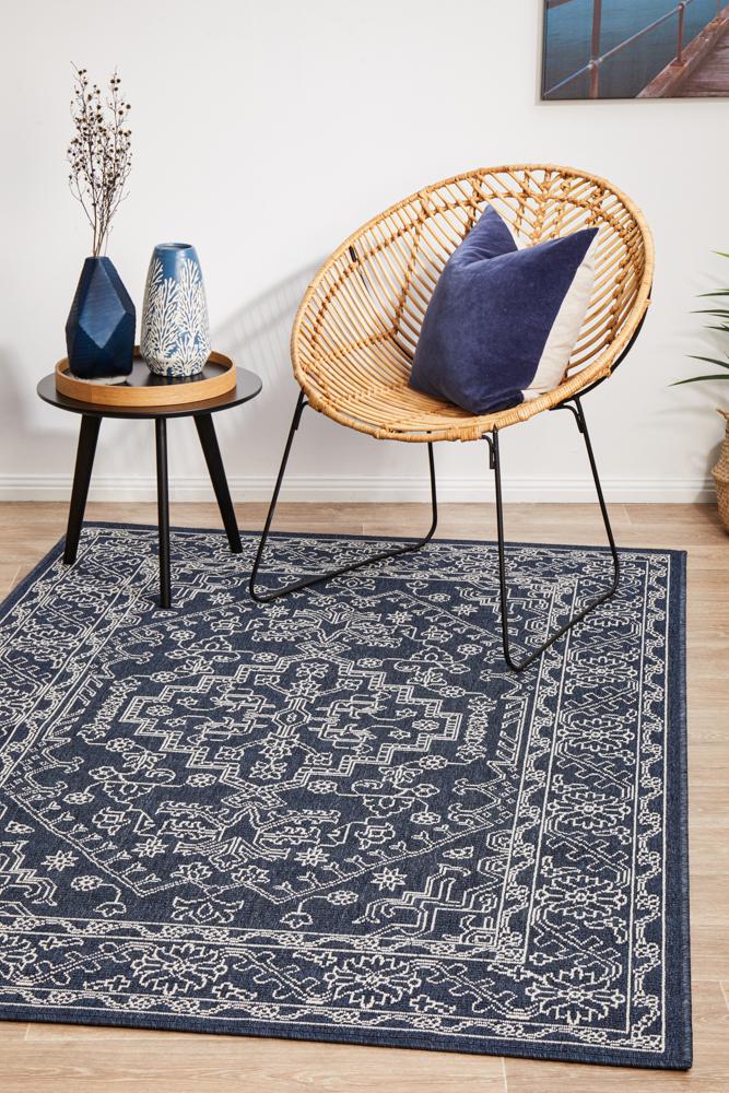 Bahari 5555 Navy Rug.