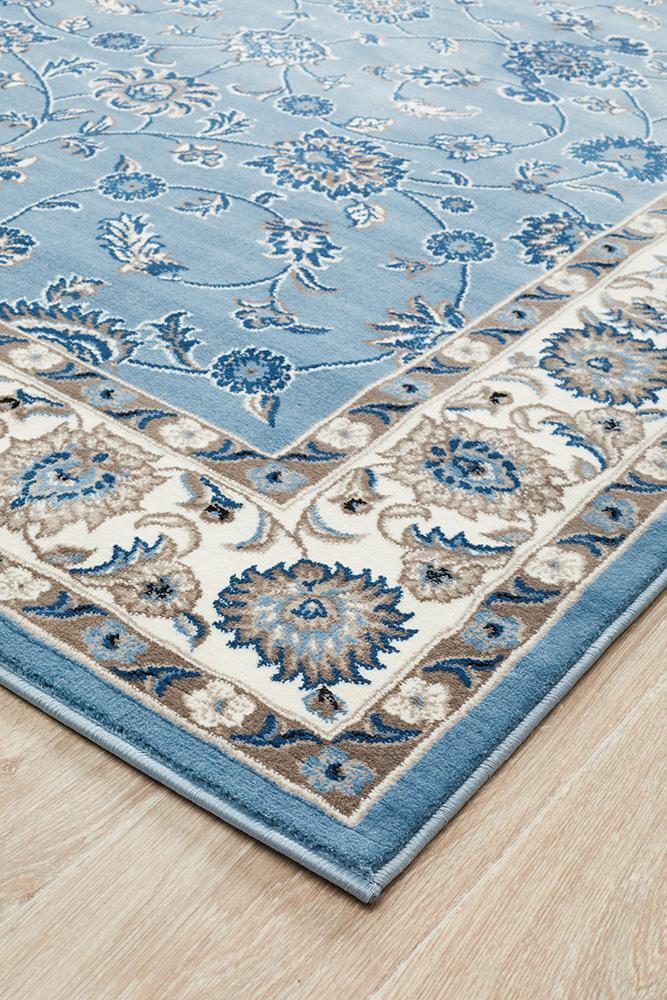 Tuggerah Collection Classic Rug Sky Blue with Blue Border.