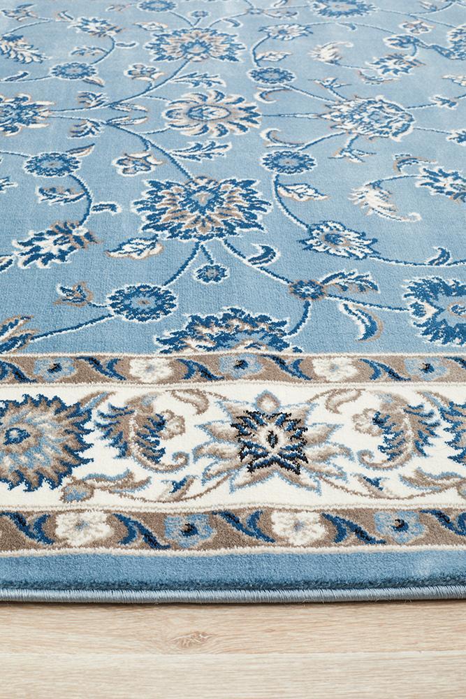 Tuggerah Collection Classic Rug Sky Blue with Blue Border.