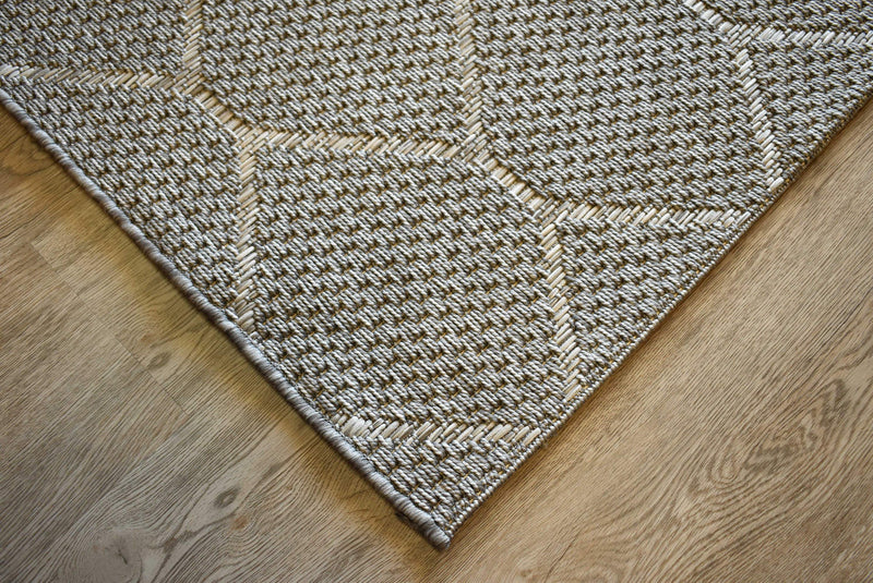 Outdoor Living Silver 46212-575.