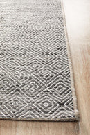Culture Terrace 5500 Grey Runner Rug.