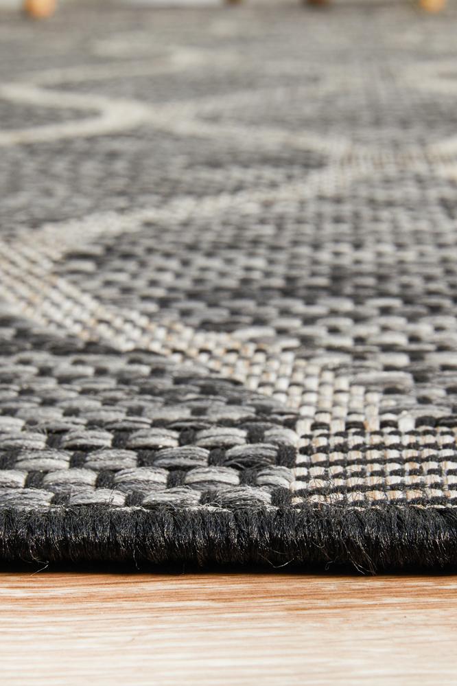 Culture Terrace 5501 Black.