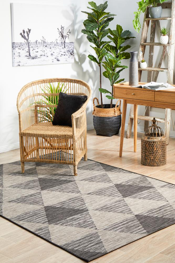 Culture Terrace 5503 Black.