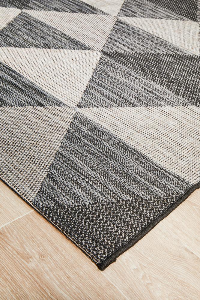 Culture Terrace 5503 Black.