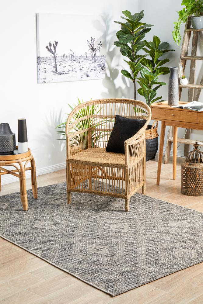 Culture Terrace 5504 Black.