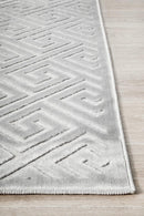 York Alice Silver Rug.