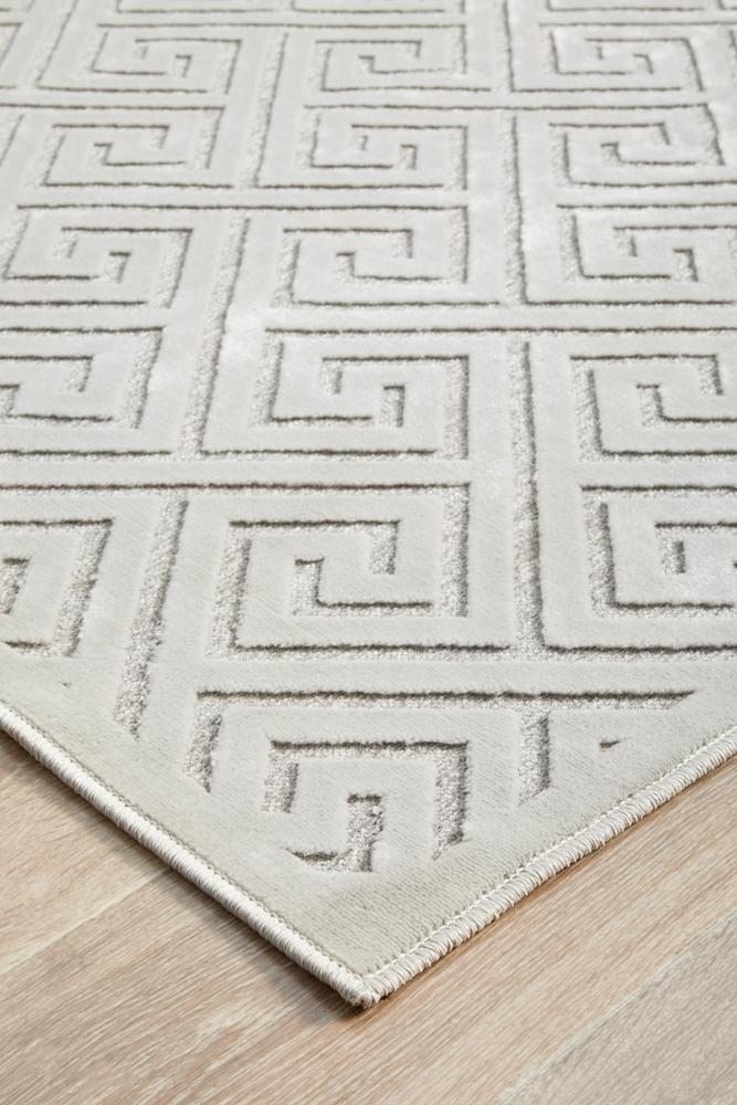 York Alice Natural White Rug.