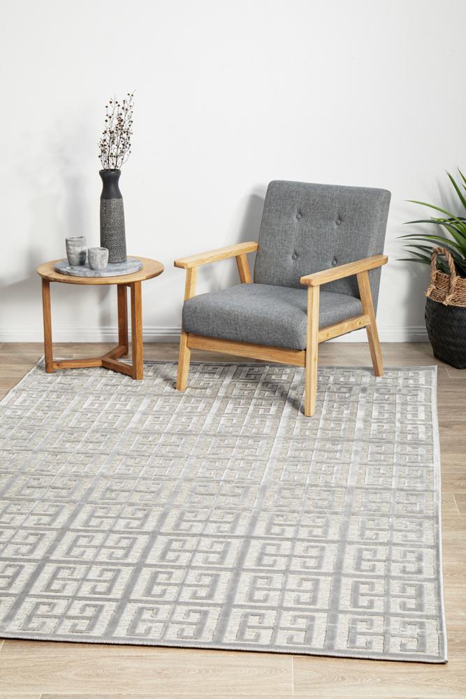 York Brenda Silver Rug.