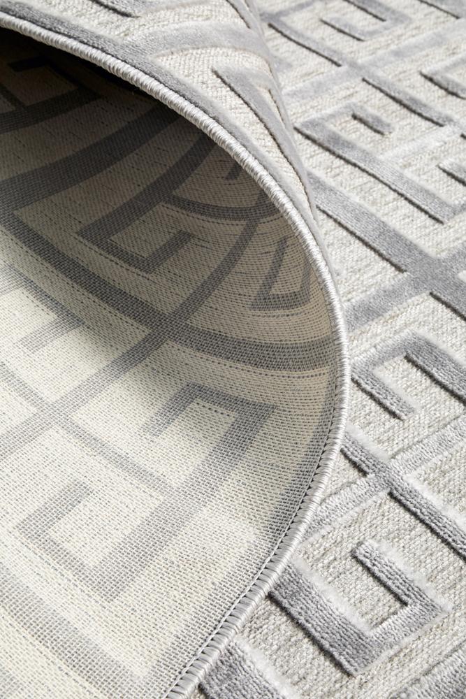 York Brenda Silver Rug.