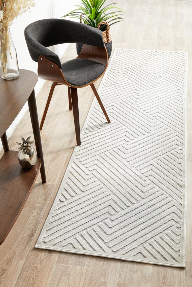 York Cindy  Natural White Runner Rug.